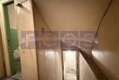 VÂNZARE VILĂ | FOIȘORUL DE FOC | 3 CAMERE - 6