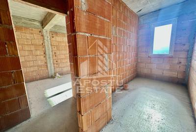 Casa individuala cu 4 camere, bucatarie inchisa, zona Planetelor - 10