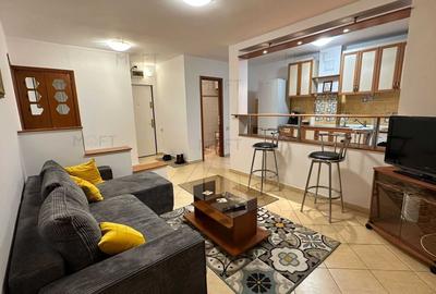 Apartament cu 2 camere decomandat, mobilat în Ultracentral