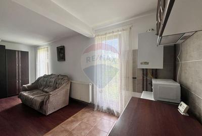 Casă / Vilă cu 3 camere de vânzare - 19