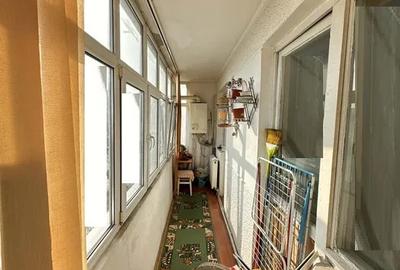 - Calarasilor Viziru - Apartament 2 camere decomandat, suprafata 55mp. - 4