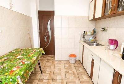 Apartament 3 camere,2 bai,zona Judetean - 2