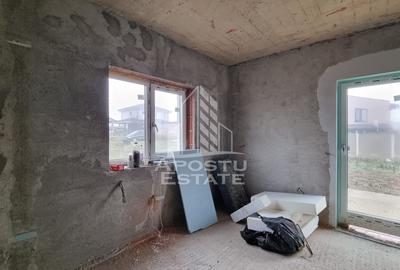Casa individuala de vanzare la cheie, teren 570mp, Giarmata - 2