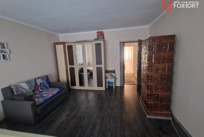 Casa individuala de vanzare cu 7 camere - Recas - 33