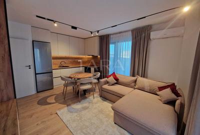 Apartament cu 3 camere decomandat, mobilat în Mărăști
