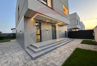 Vila moderna de inchiriat cu 5 camere, prima inchiriere - 43
