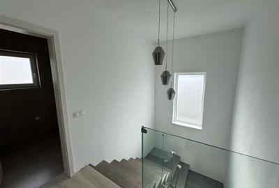 Casa moderna 4 camere 2 bai si curte Selimbar - 8