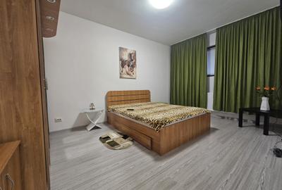 Titan 1 Dec 1918 garsoniera 35 mp dec demisol  centrala proprie 10 min de metrou - 1