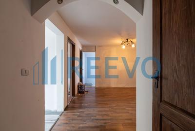 Casă cu Spațiu Comercial in Neamț - 23