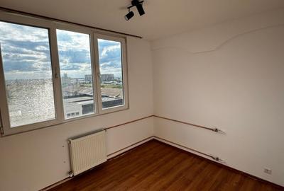 Apartament cu 4 camere, 2 bai de inchiriat str. Cazaban - Oradea - 7