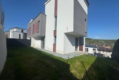 Duplex cu CF 163mp utili+terasa panoramica 45mp, 231 teren-Floresti - 9