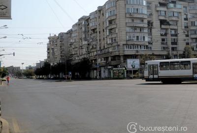 VANZARE SPATIU COMERCIAL BD. CORNELIU COPOSU - 1