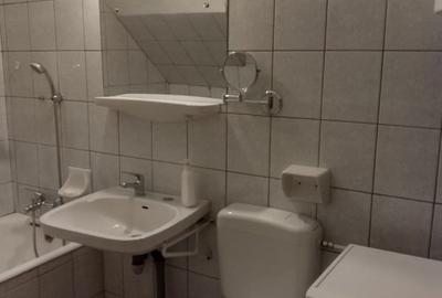 Casa caramida, cu curte, zona centru. Actualizat 29.04.2026 - 9