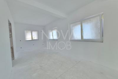 Casa tip duplex, la alb - Sura Mica - COMISION 0 - 7