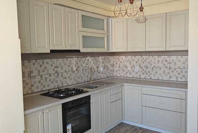 Apartament cu 3 camere decomandat în Vest