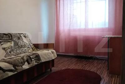 Inchiriere apartament 3 camere - Targu Cucu - 1