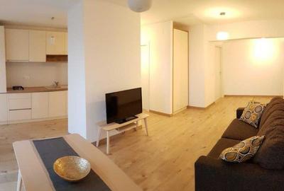 Apartament cu 2 camere semidecomandat, mobilat în Pipera