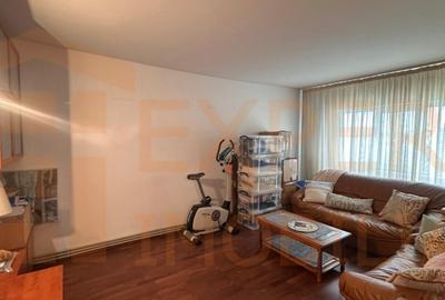 Apartament 4 camere de vanzare, in zona Faleza Nord - 1