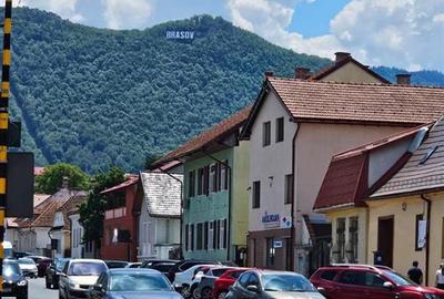 Casă individuală cu 10 camere în Centrul Istoric