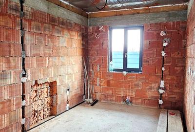 Casa la rosu si teren 615 mp, intr-un cartier de vile, Dumbrava Rosie - 9