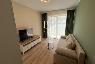 Apartament cu 3 camere semidecomandat, mobilat în Florești