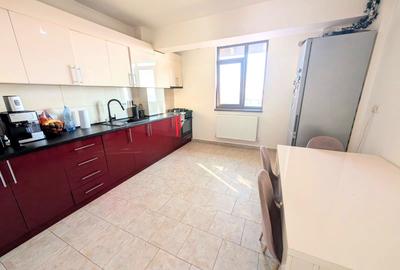 Apartament cu 2 camere decomandat în Valea Adâncă