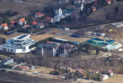 Busteni - vila de vanzare langa viitorul centru sportiv olimpic! - 1