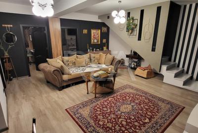 2 case si curte individuala la 400 de metri de statia de metrou Dristor 2 - 1