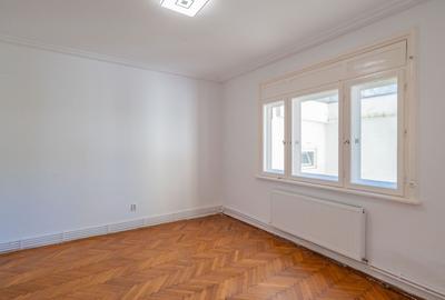 Raritate | Casa Căsătoriilor | Apartament în vilă, curte, 2 garaje! - 16