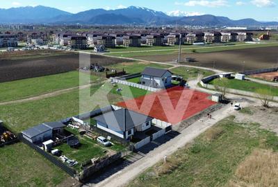 Teren intravilan construibil, utilități complete Str. Cetății - Comision 0 - 4