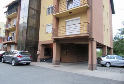 Apartament in vila cu loc parcare