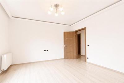 Decomandat, Clasa A, structura luminoasa, Isaran, Tractorul, Brasov - 10