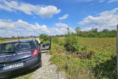 Teren intravilan, 2 loturi de 680mp, Serbanesti - 1