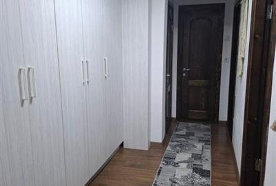 Apartament 3 camere decomandat zona Harmanului - 10