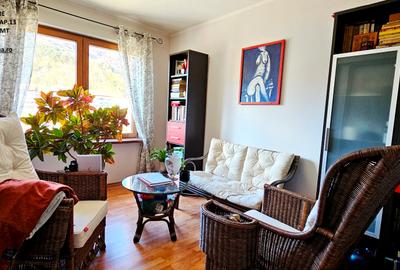 Apartament 5 camere,2 bai, balcon, boxa, loc parcare, situat in zona Centrala - 2
