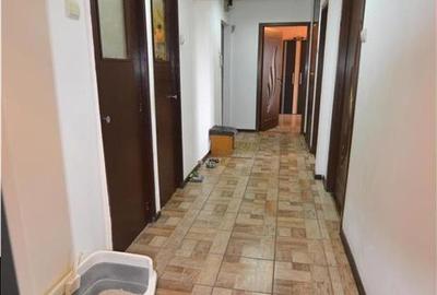 Apartament 3 camere,2 bai,zona Judetean - 12