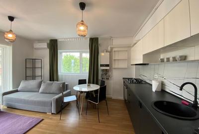Complex Central  2 cam dec, mobilat, utilat, parcare, renovat - 2