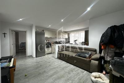 Apartament cu 3 camere decomandat, mobilat în Florești