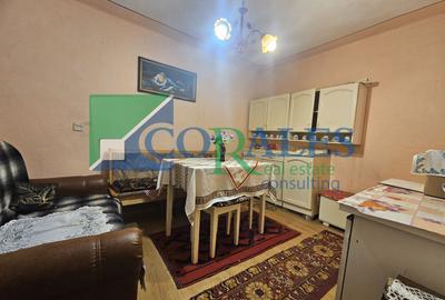 Casa Individuala, la intrarea in Ghiroda, CF de TM. Gradina generoasa - 7