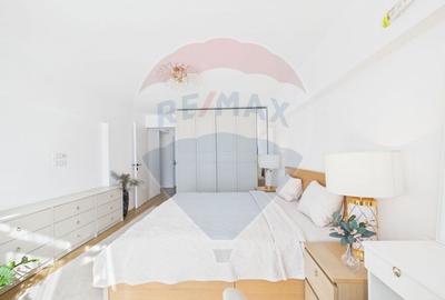 Apartament de vanzare, 3 camere ultra finisat,  Bd. Unirii - 12