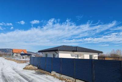 OPORTUNITATE -  Casa Individuala Noua 2025 in Sanpetru, Clasa energetica A - 1