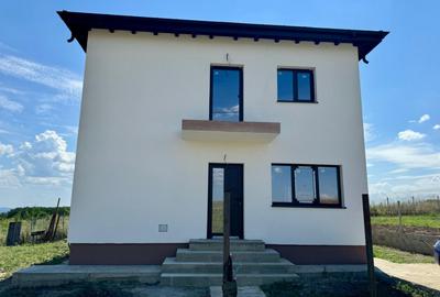 Vanzare Casa 4 Camere Aroneanu 115 mp utili+450 mp Teren Pompa caldura