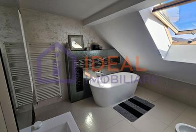Penthouse modern cu 165 mp utili și 50 mp terasă,  Calea Cisnadiei - 17