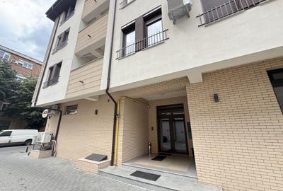 Apartament 3 camere de închiriat - 15
