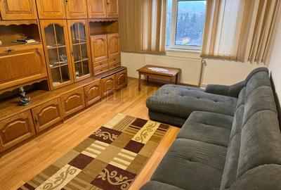 3 camere,  zona Lunei-Complexul Studentesc, la 3 minute de facultatea FEAA - 1