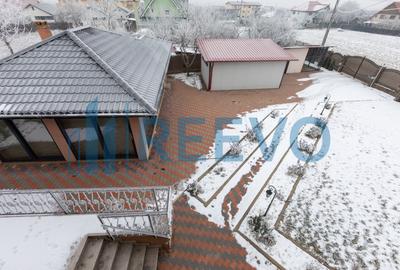 Casă/Vilă cu foișor | 1.000 mp teren | Măgura - 44