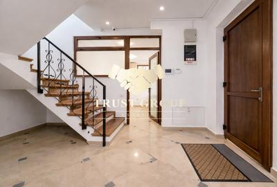 5 camere langa piata  Domenii Vila eleganta - 1