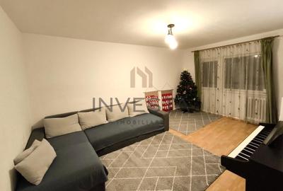 Apartament cu 3 camere decomandat, mobilat în Zorilor