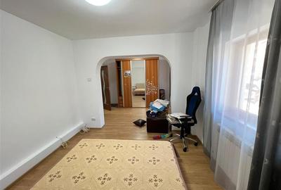 Ap 3 camere, 2 bai, parter inalt, ultracentral, Lic Unirea, parcare - 9