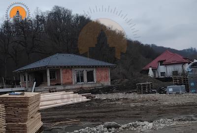 Casă în Cartierul Primăverii, Râșnov –confort, natură și acces rapid spre Brașov - 9